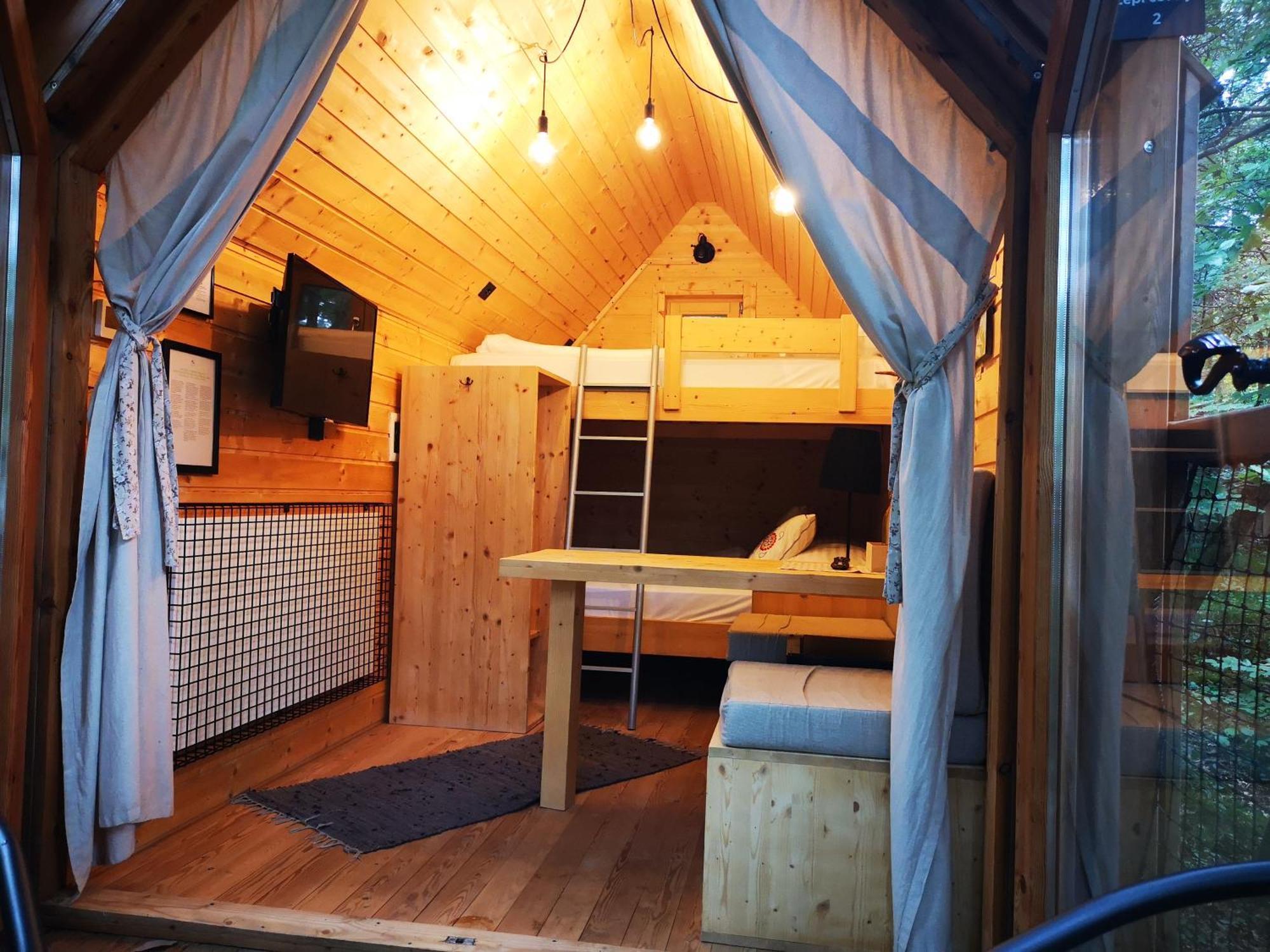 Готель Ribno Alpine Glamping Блед Екстер'єр фото