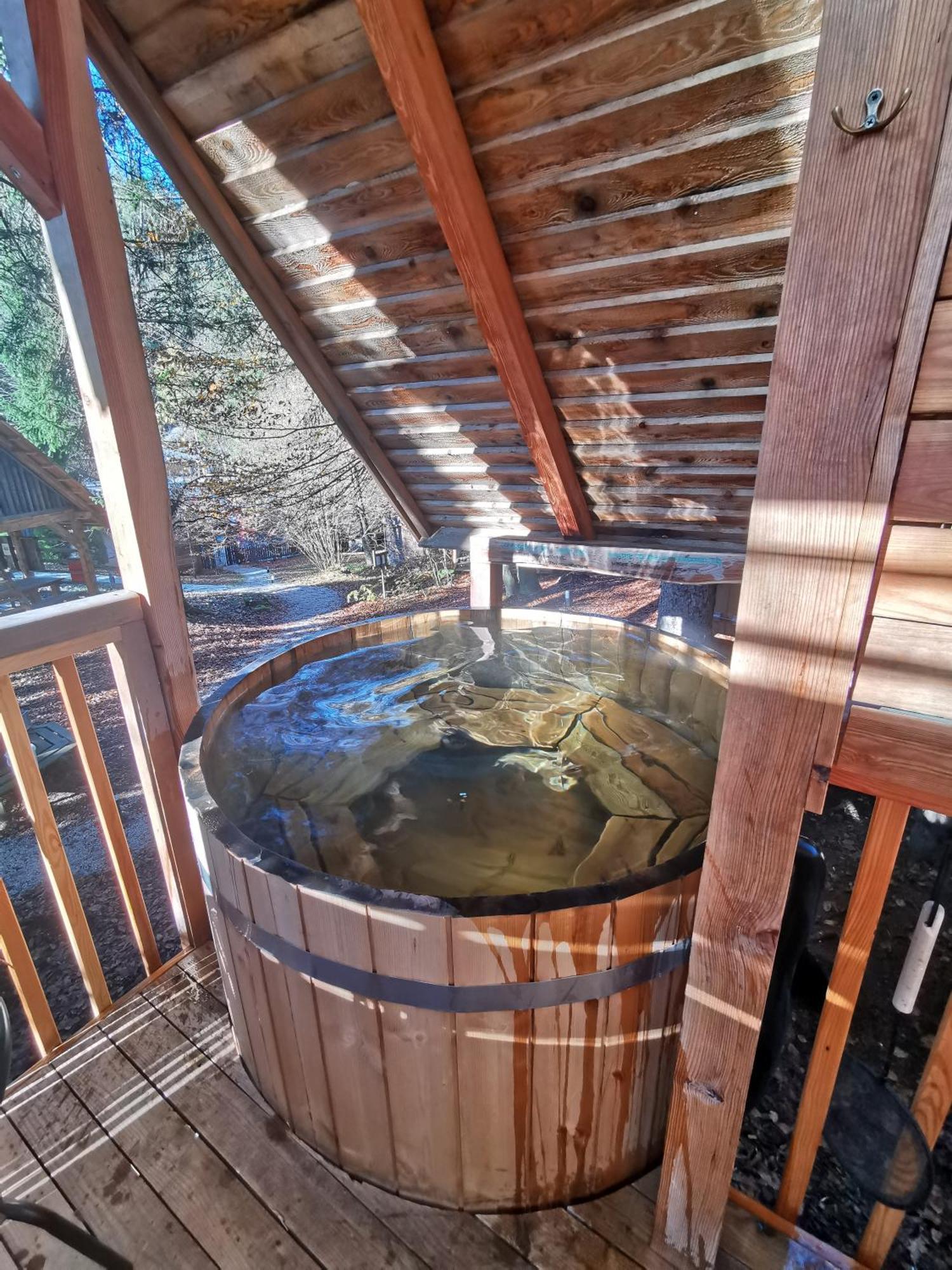 Готель Ribno Alpine Glamping Блед Екстер'єр фото
